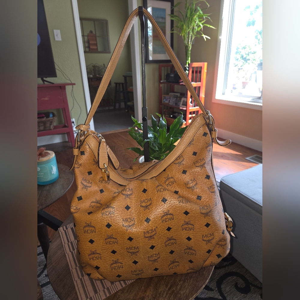 MCM Cognac Visetos Hobo Shoulder Bag - Picture 2 of 7